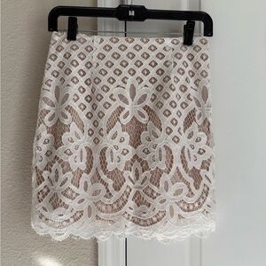 Tobi White Floral Lace Mini Skirt